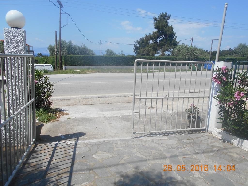 Doukas Hotel Skala Rachoni  Exterior photo